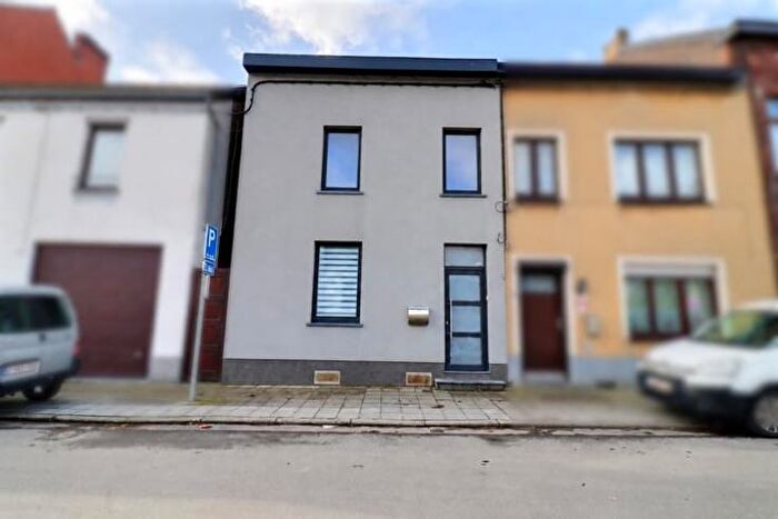 2-kamerhuis te koop in Charleroi