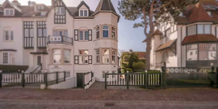 5-kamerhuis te koop in Duinbergen