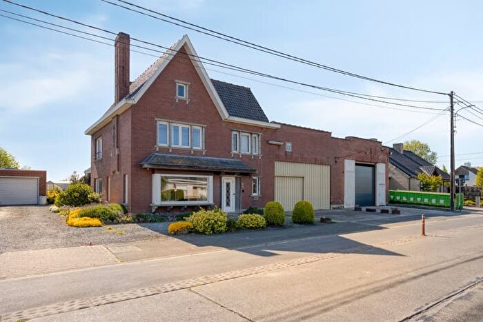 12-kamerhuis te koop in Hooglede