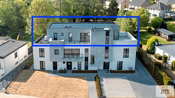 9-kamerappartement te koop in Wellen