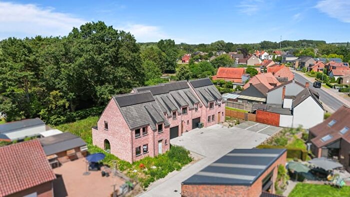 Huis te koop in STEKENE