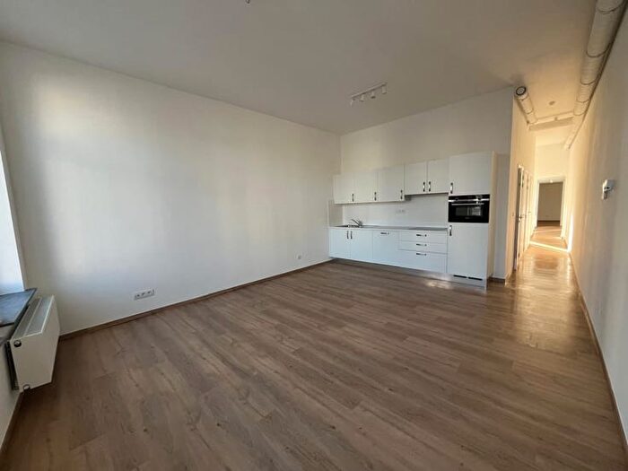 6-kamerappartement te huur in Kortrijk
