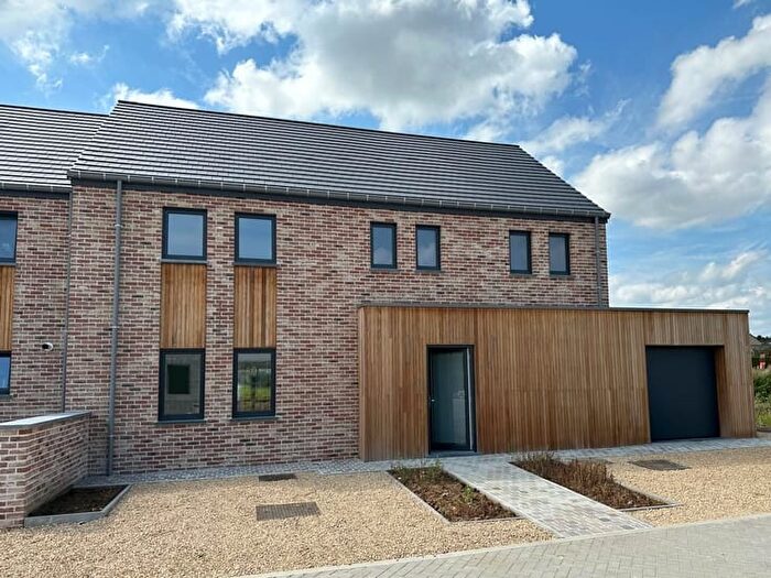 Huizen Koop Huur - 2