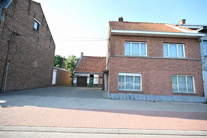 14-kamerhuis te koop in Adegem