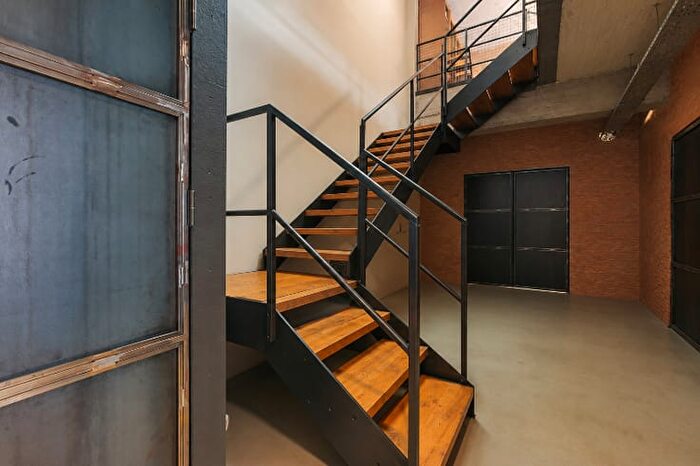12-kamerappartement te koop in Kortrijk
