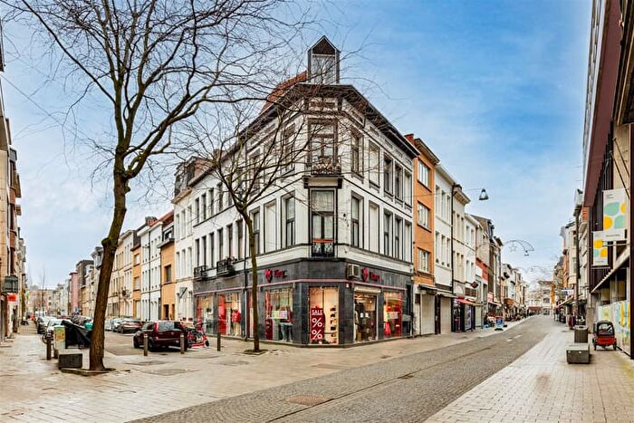 6-kamerhuis te koop in ANTWERPEN