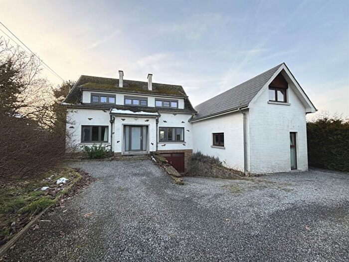 5-kamerhuis te koop in CORTIL-NOIRMONT