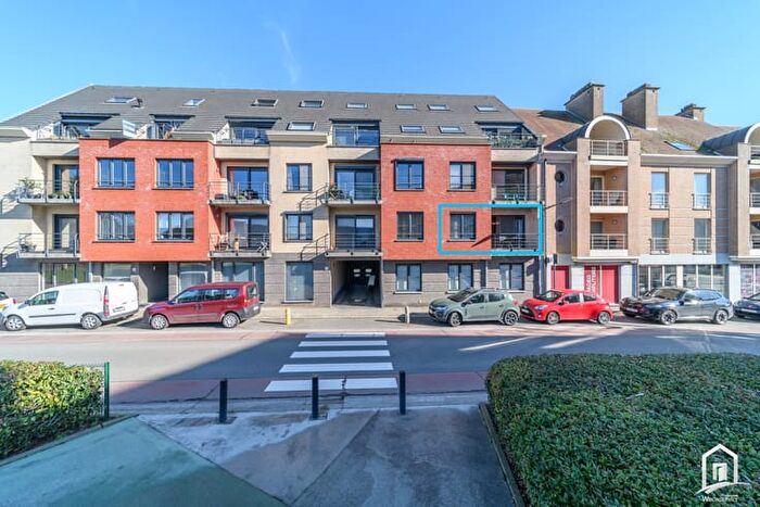 11-kamerappartement te huur in Nieuwerkerken (9320)