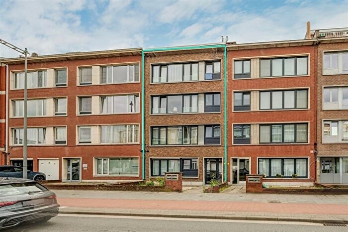 8-kamerhuis te koop in DEURNE