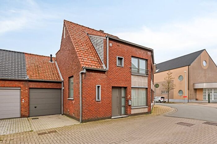 15-kamerhuis te koop in Ichtegem