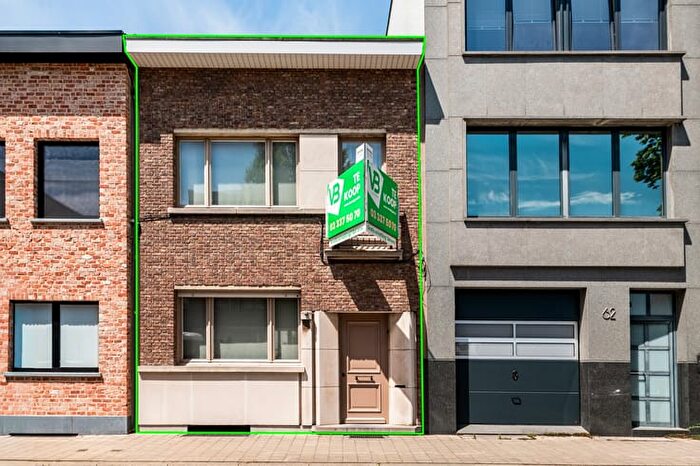 13-kamerhuis te koop in Deurne (2100)