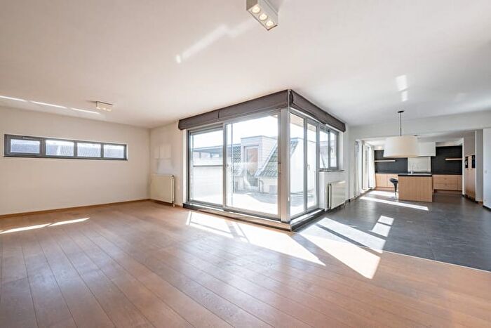 6-kamerhuis te koop in BORGERHOUT