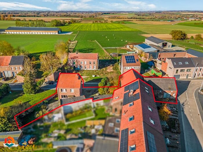 12-kamerhuis te koop in Hoegaarden