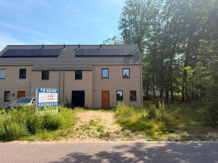 9-kamerhuis te koop in Schoten