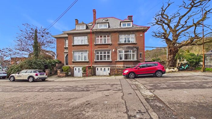 6-kamerhuis te koop in NAMUR