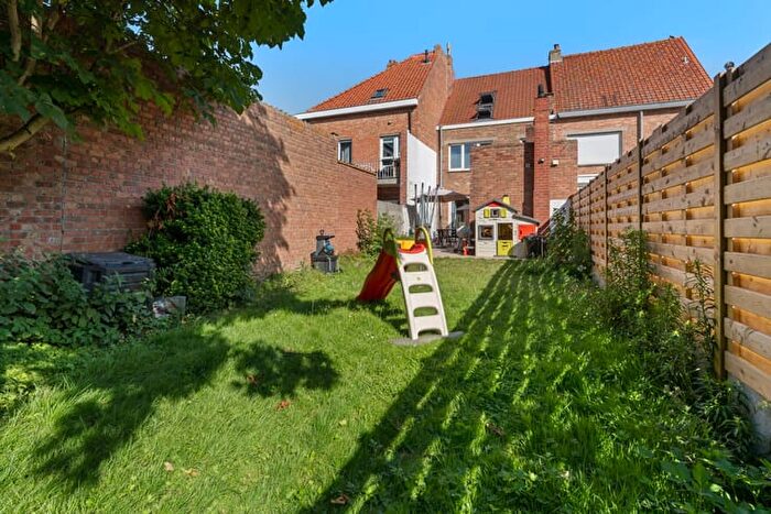14-kamerhuis te koop in Oostende