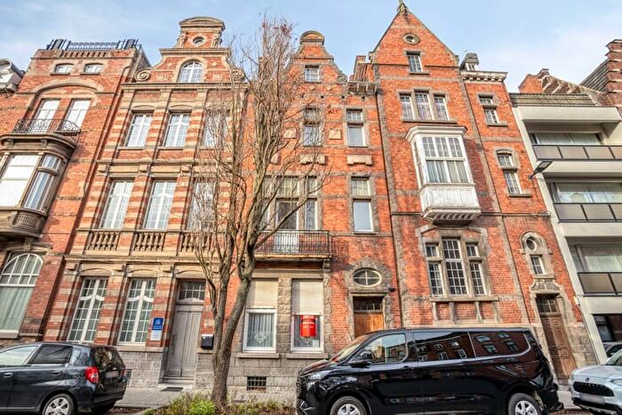 12-kamerhuis te koop in Sint-Truiden