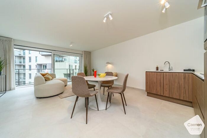 8-kamerappartement te koop in De Panne