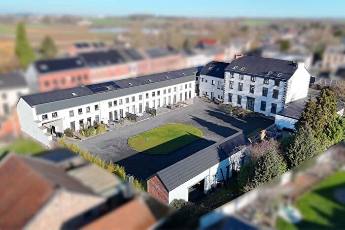 3-kamerhuis te koop in VELAINE-SUR-SAMBRE