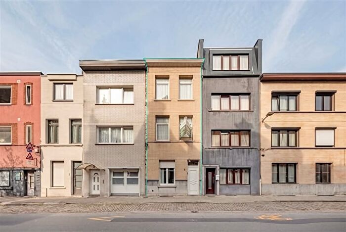 4-kamerhuis te koop in BORGERHOUT