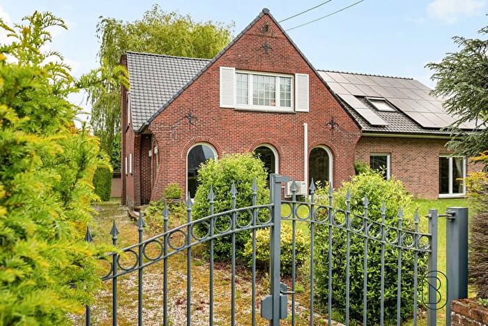 4-kamerhuis te koop in Mouscron Herseaux