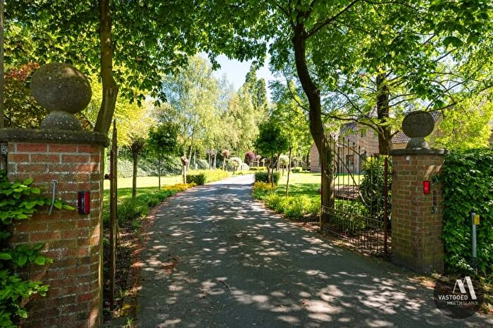 12-kamerhuis te koop in Aalter