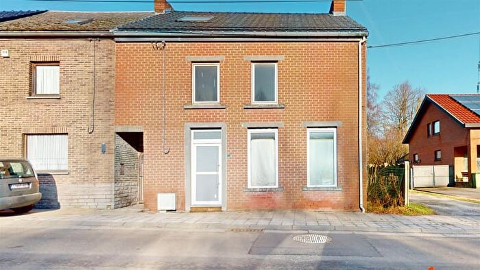 3-kamerhuis te koop in TRAZEGNIES