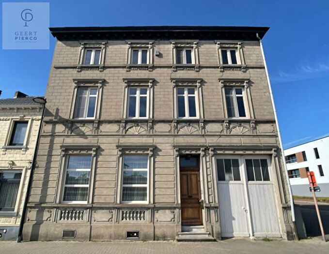 15-kamerhuis te koop in Landen