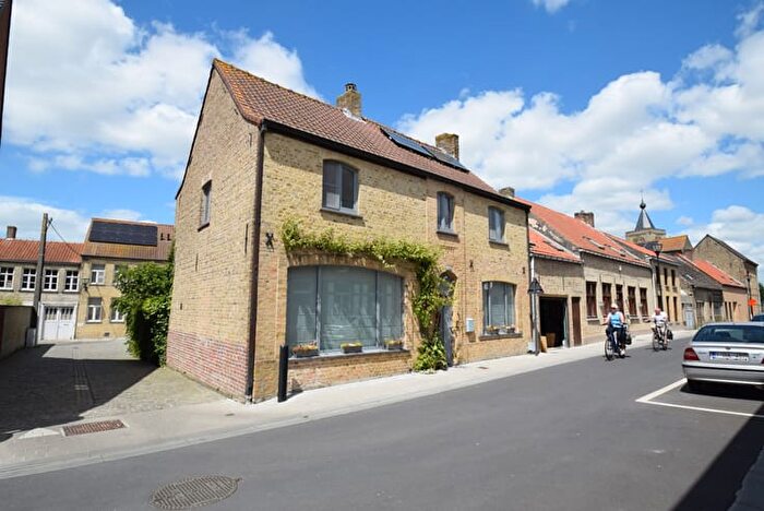 19-kamerhuis te koop in Alveringem