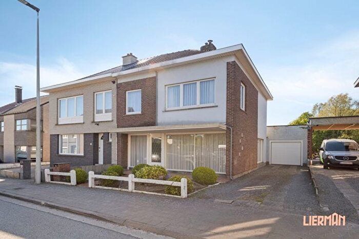 4-kamerhuis te koop in Nieuwerkerken