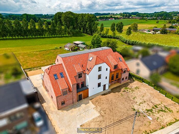 19-kamerappartement te koop in Brakel