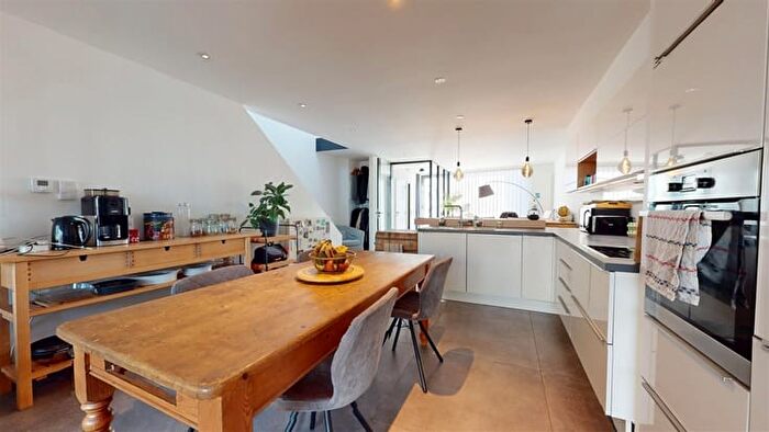 Huizen Koop Huur - 3