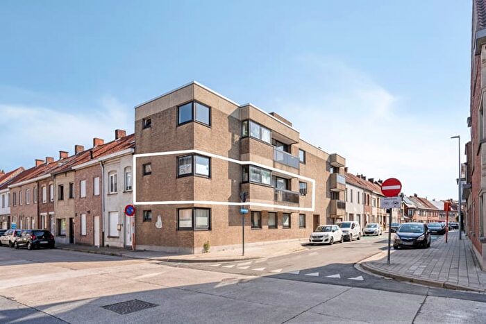 10-kamerappartement te koop in Roeselare