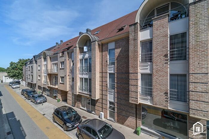 17-kamerappartement te koop in Aalst (9300)