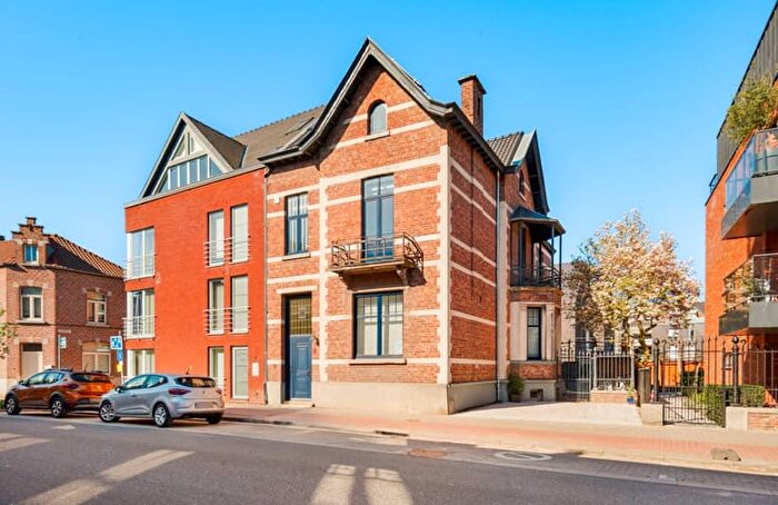 13-kamerhuis te koop in Sint-Truiden