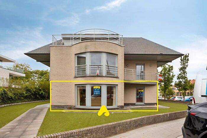 11-kamerappartement te koop in De Panne