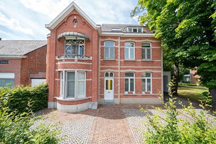 6-kamerhuis te koop in Heist-op-den-Berg