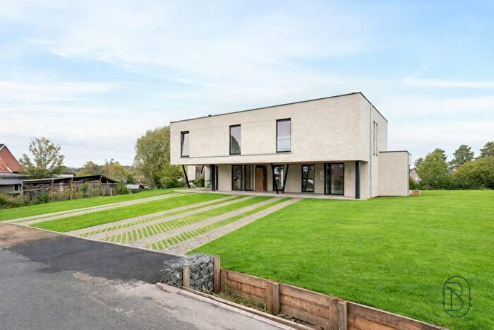3-kamerhuis te koop in RONSE