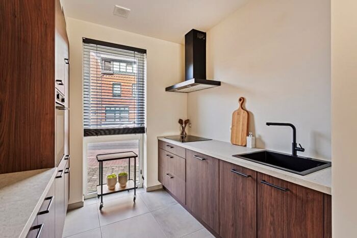 Huizen Koop Huur - 2