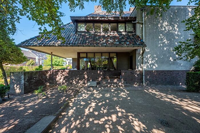 20-kamerhuis te koop in Bree