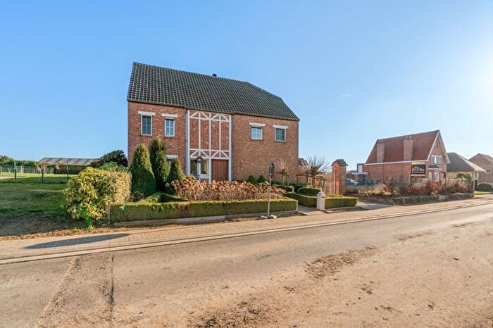 20-kamerhuis te koop in Waanrode