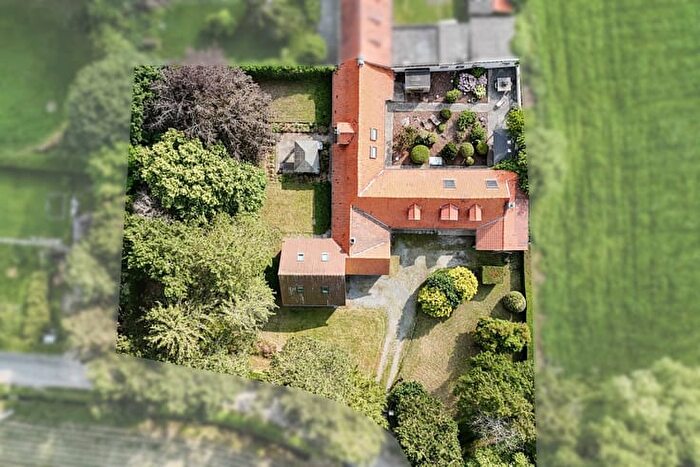 7-kamerhuis te koop in Frasnes-lez-Anvaing Saint-Sauveur