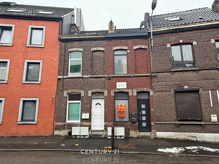 8-kamerhuis te koop in Mons