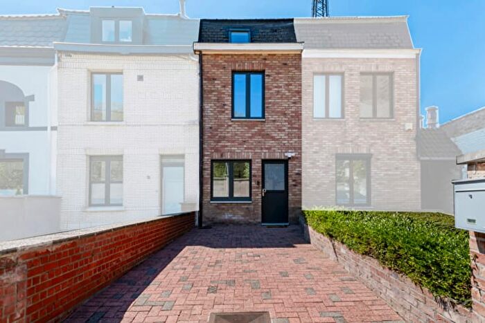 11-kamerhuis te koop in Angleur