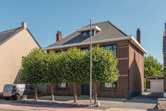14-kamerhuis te koop in Bocholt