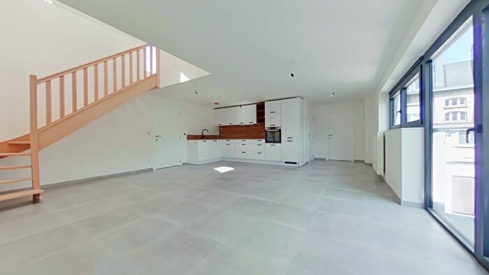 10-kamerappartement te koop in Ath