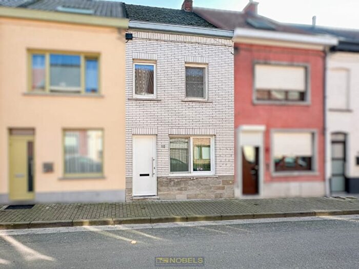 11-kamerhuis te koop in Ronse