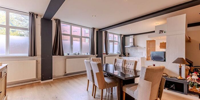 Huizen Koop Huur - 2