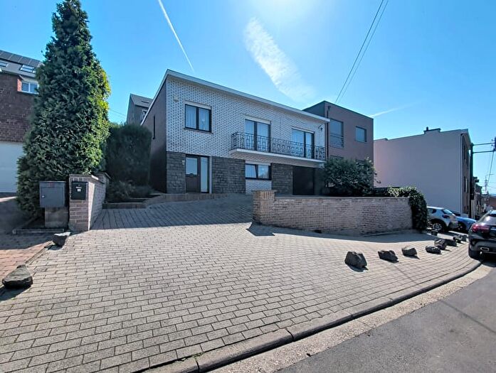14-kamerhuis te koop in Ans
