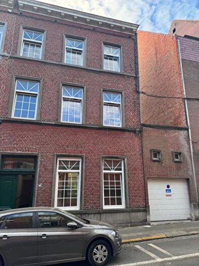 6-kamerhuis te koop in Braine-le-Comte